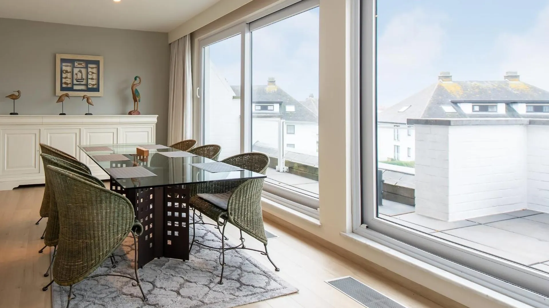 Spacious Apartment With Terrace Middelkerke 0*,  Belgia
